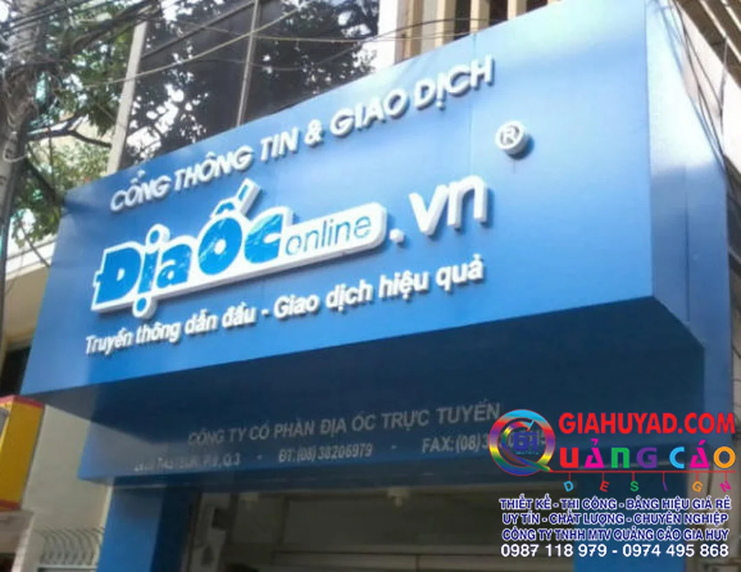 Bảng hiệu alu chữ nổi inox gương bảng hiệu alu chữ nổi inox gương cho mặt tiền sang trọng