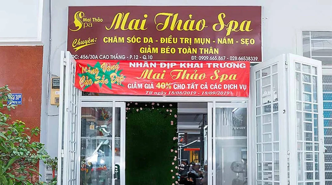 bảng hiệu hộp đèn spa ánh sáng dịu cho mặt tiền