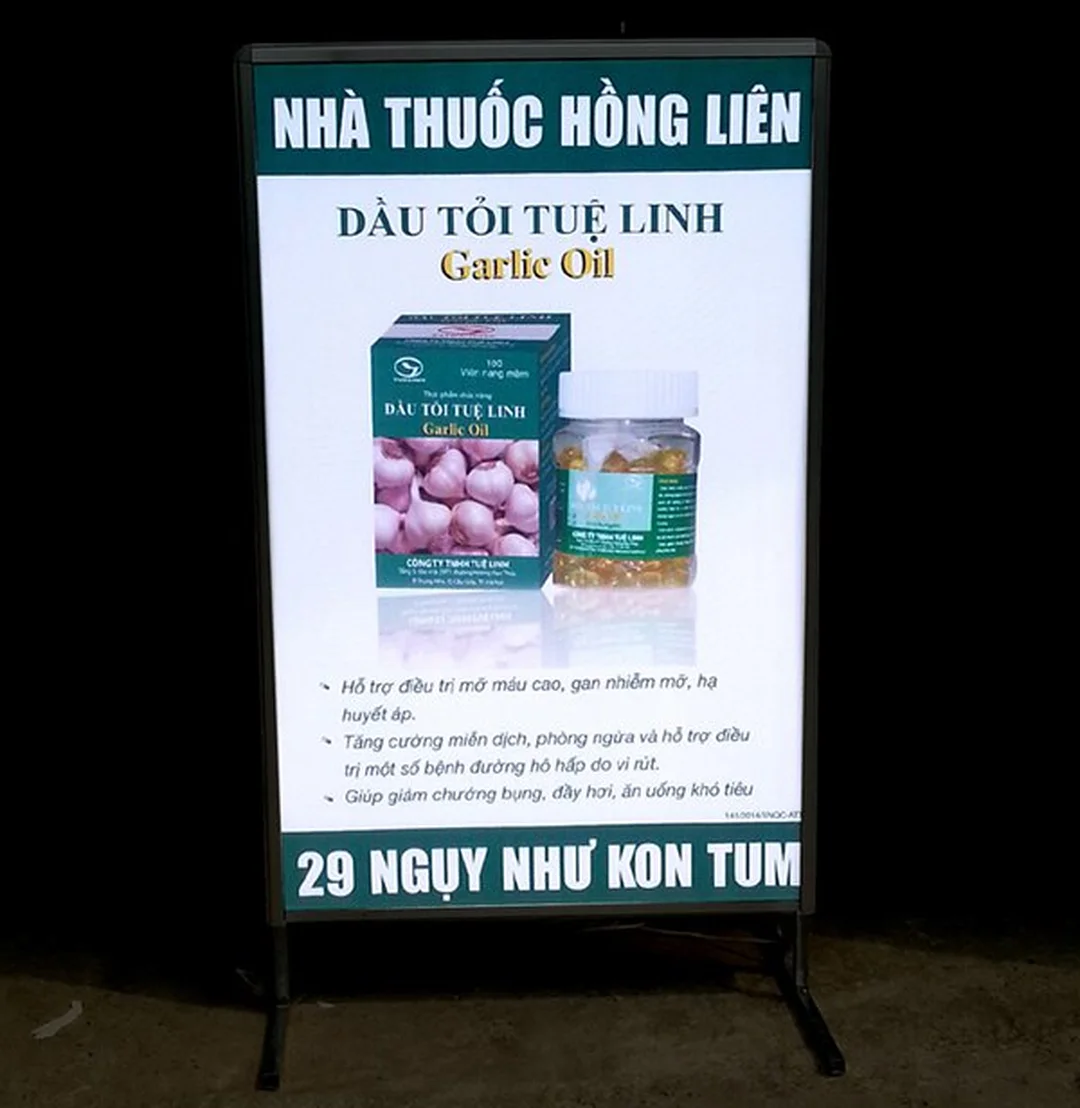 Bảng hiệu quảng cáo đứng dành cho tiệm thuốc dạng hộp đèn bảng hiệu quảng cáo đứng dành cho tiệm thuốc dạng hộp đèn