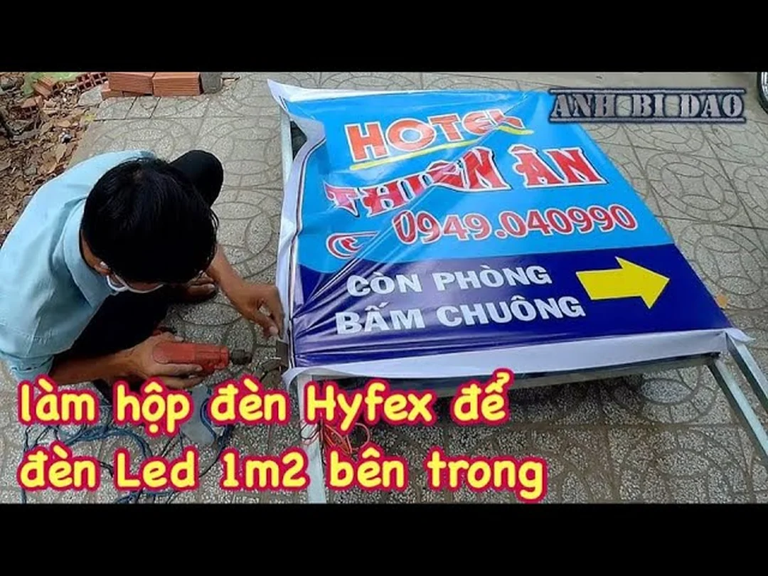 cách làm hộp đèn quảng cáo bạt Hiflex LED thực tế