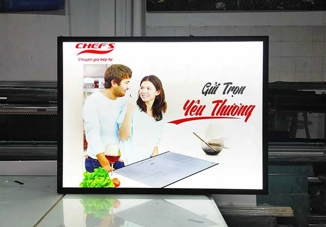 cách làm hộp đèn quảng cáo siêu mỏng nắp hít tại xưởng