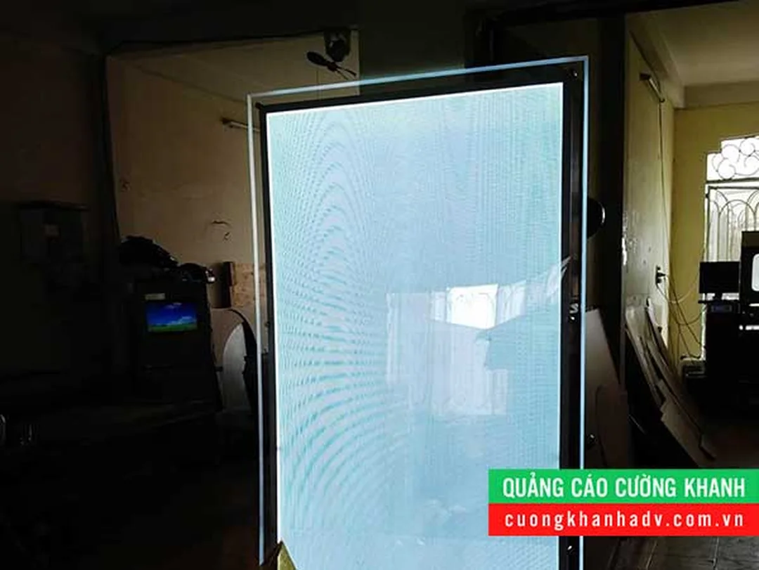 Hộp đèn siêu mỏng khổ lớn hộp đèn siêu mỏng nắp bật khổ lớn dùng cho poster quảng cáo